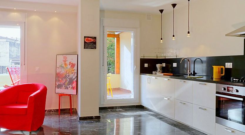 Photo of Plaza de las Flores