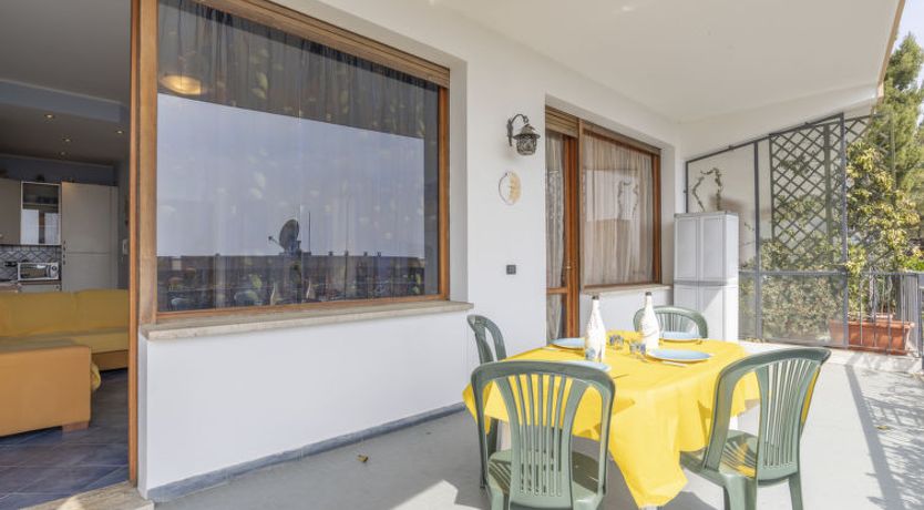 Photo of Rocce di Capo Mimosa