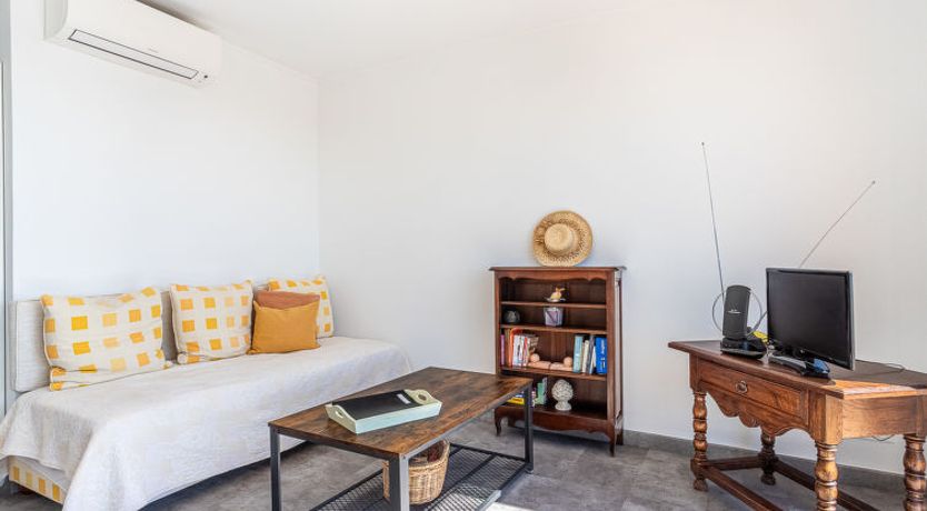 Photo of Les Bougainvillées