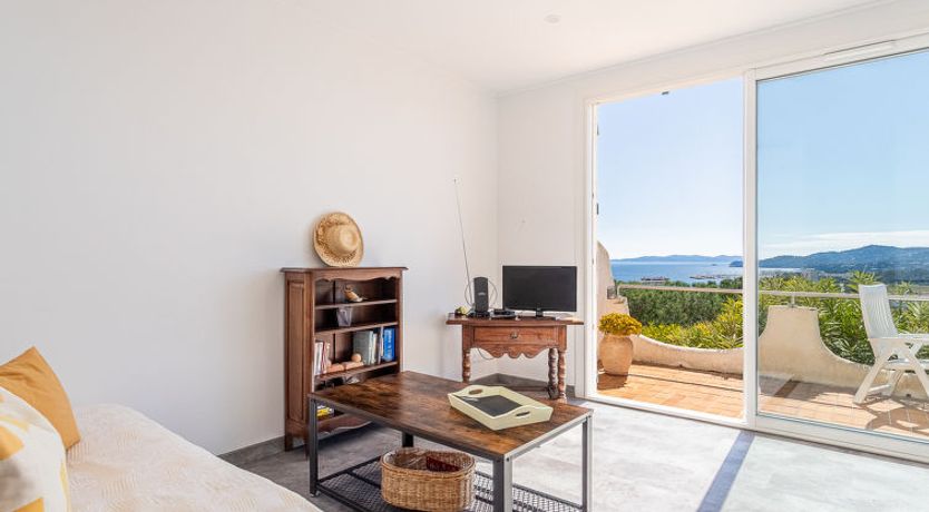 Photo of Les Bougainvillées