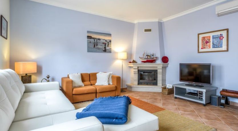 Photo of Grand Beach Hit