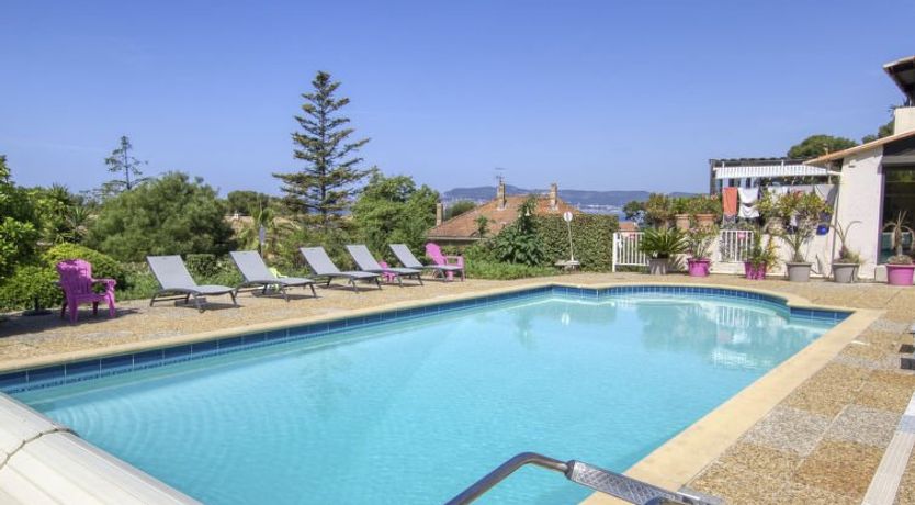 Photo of La Madrague d'Azur Apartment 9