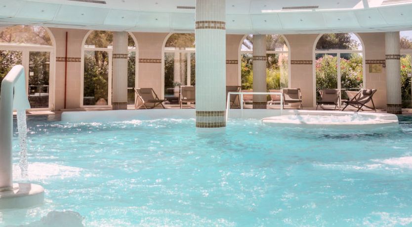 Photo of Les Calanques Spa Thalassothérapie Apartment 4