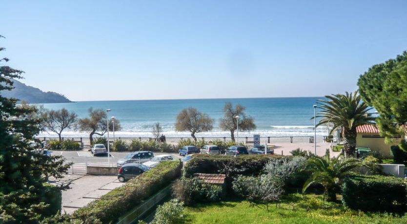 Photo of Les Trois A