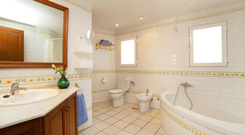 Photo of Torre Blanca