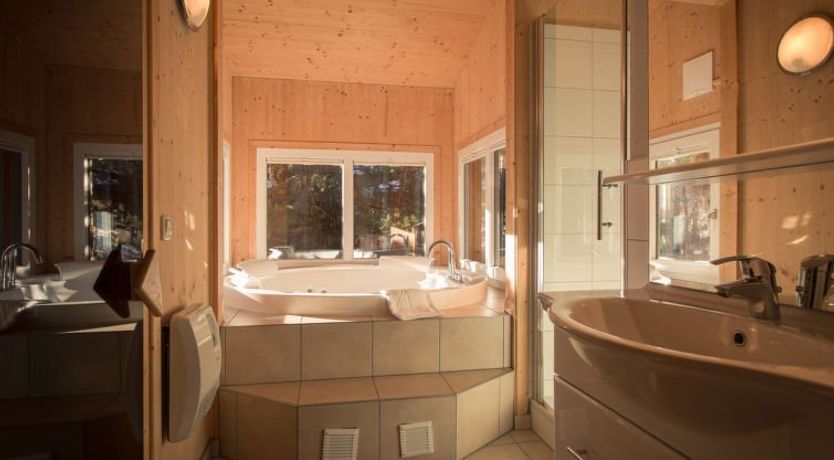 Photo of #44 mit Sauna und Sprudelbad innen Apartment 67