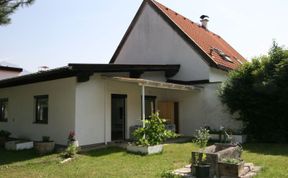 Photo of Diwani home stay Innsbruck