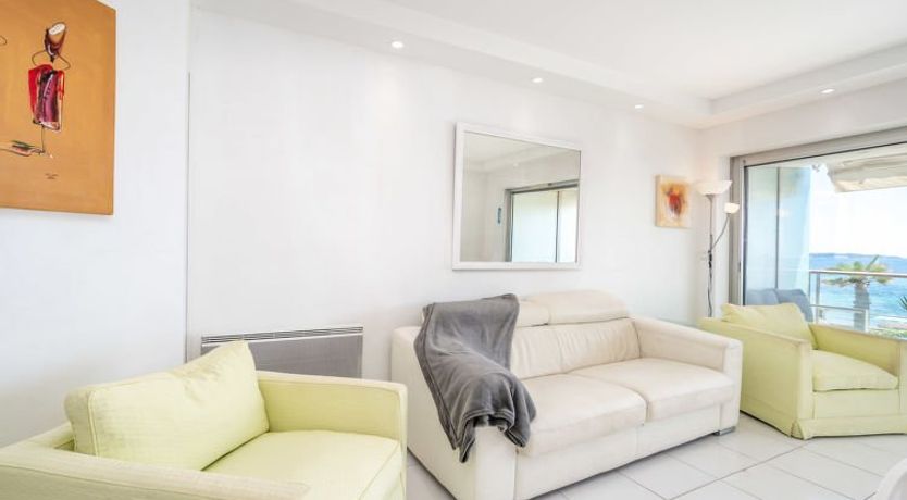 Photo of Cannes Bay Apartment 3