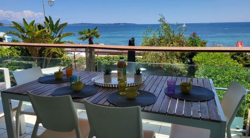 Photo of Cannes Bay Apartment 3