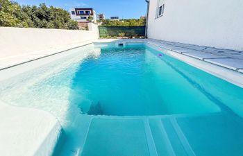 Dalmatina Holiday Home