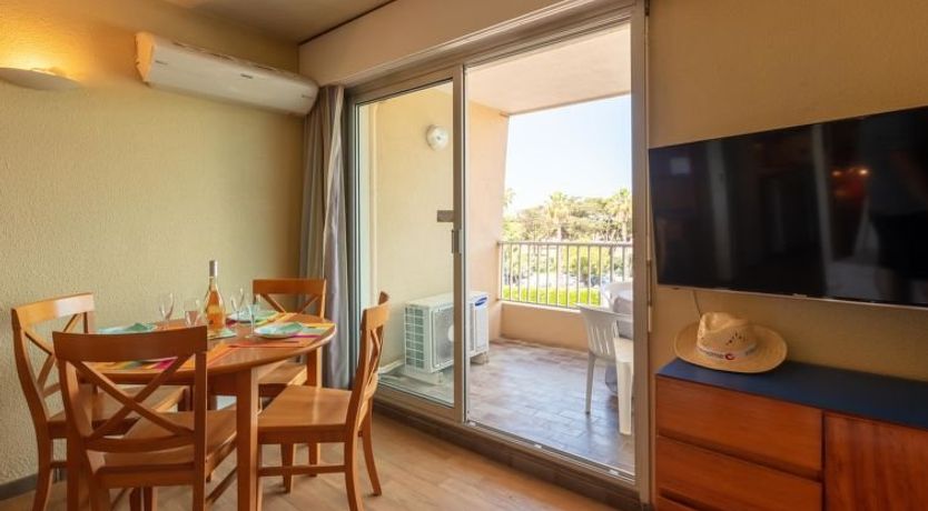 Photo of Port de La Gavine Apartment 30