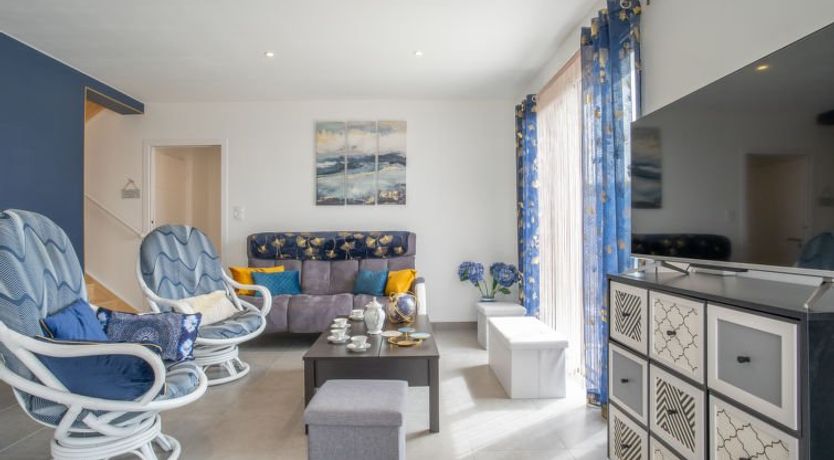 Photo of Les Agapanthes