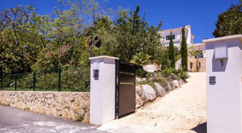 Photo of Villa Almandrina