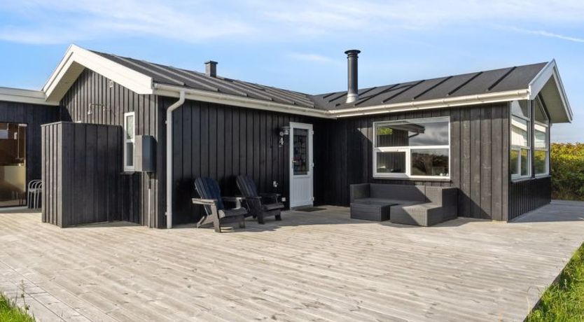 Photo of "Marjanna" - 350m from the sea