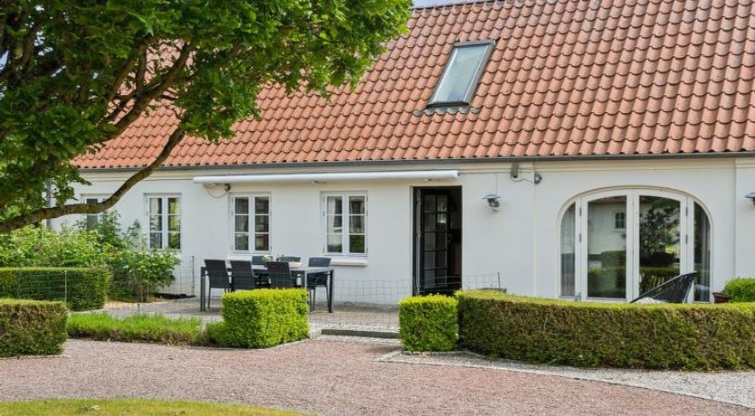 Photo of "Malinda" - 500m from the sea