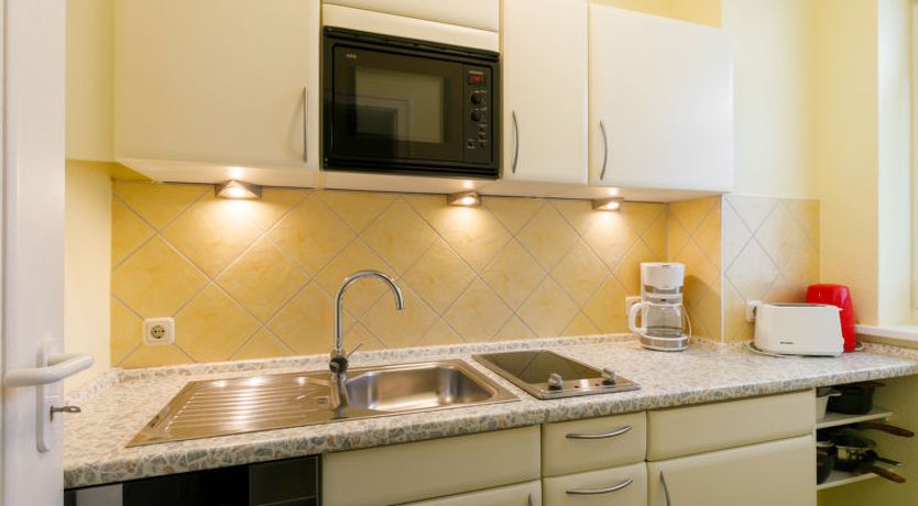 Photo of Luise von Preußen (App. 205)