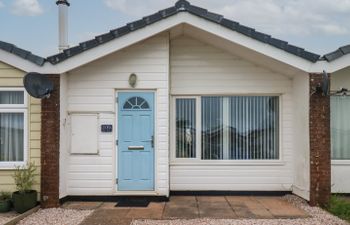 Sunny Breeze Holiday Cottage