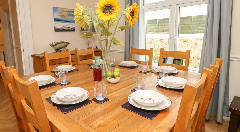 Photo of Station Avenue