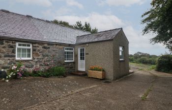 Bwthyn Holiday Cottage