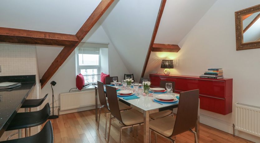 Photo of Apartment 2, Gorwel Glas