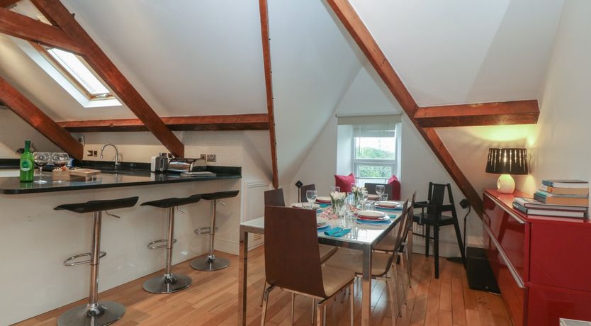 Photo of Apartment 2, Gorwel Glas