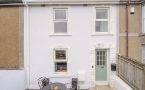 Photo of Foundry Cottage In Hayle Harbour