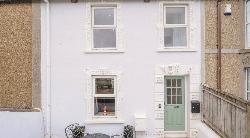 Photo of Foundry Cottage In Hayle Harbour