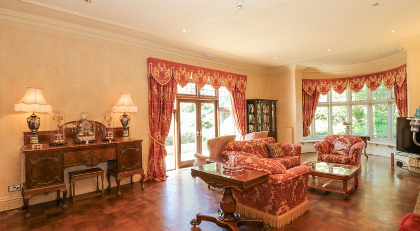 Photo of Highcliffe Manor