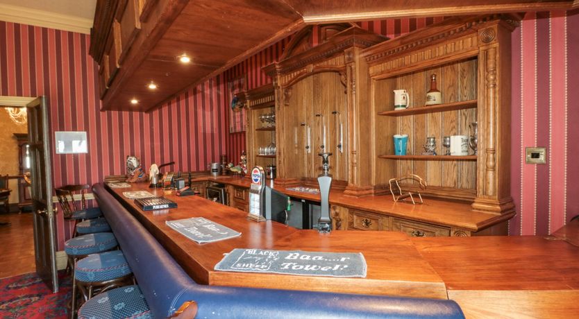 Photo of Highcliffe Manor