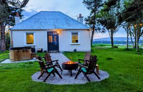 Photo of challenger-bothy