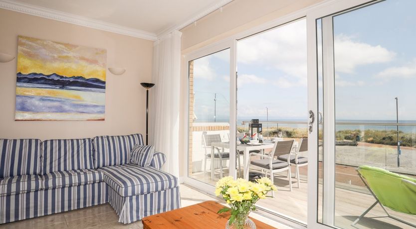 Photo of 7 Min Y Traeth