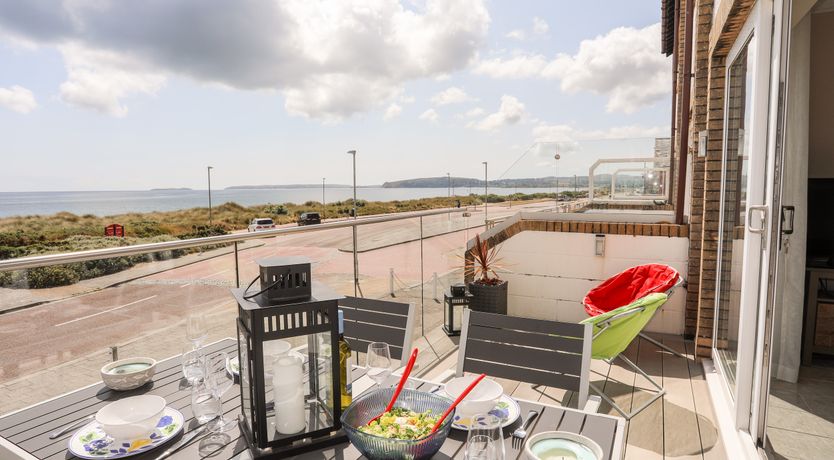 Photo of 7 Min Y Traeth