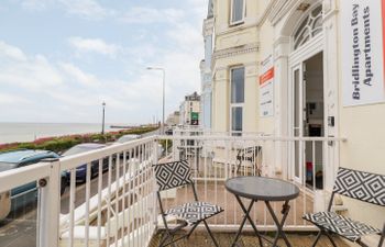 3 Seaview @ Bridlington Bay Apartment