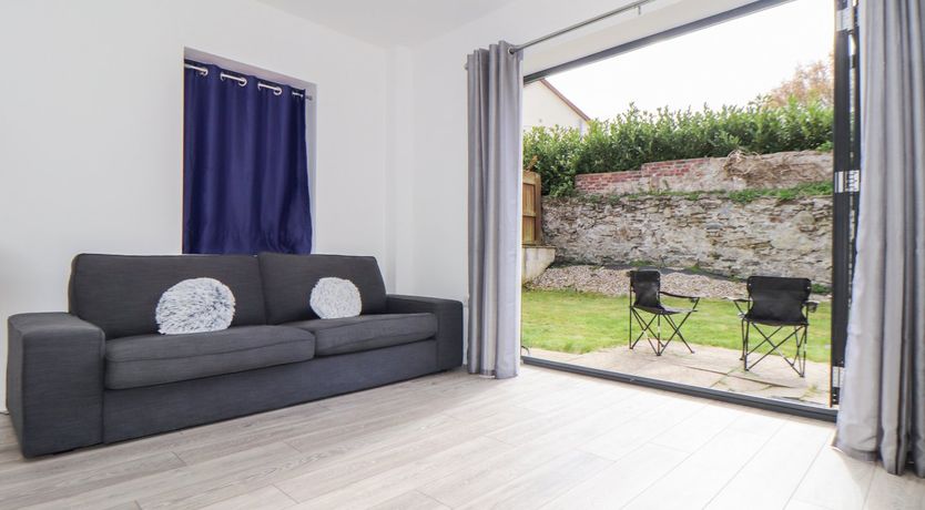 Photo of 1 Queensway Gardens