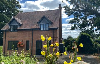 Applecroft Holiday Cottage