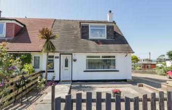 22 Turnberry Road Holiday Cottage