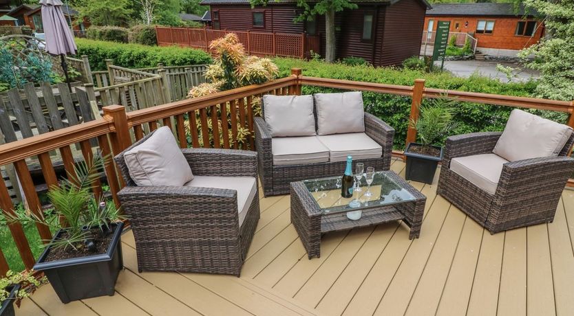 Photo of 8 Waterside Wood