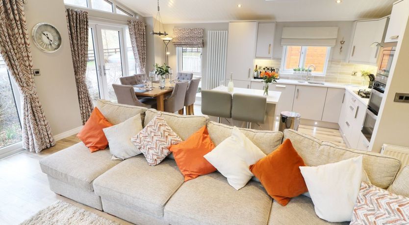 Photo of 8 Waterside Wood