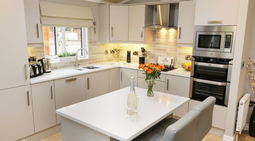 Photo of 8 Waterside Wood