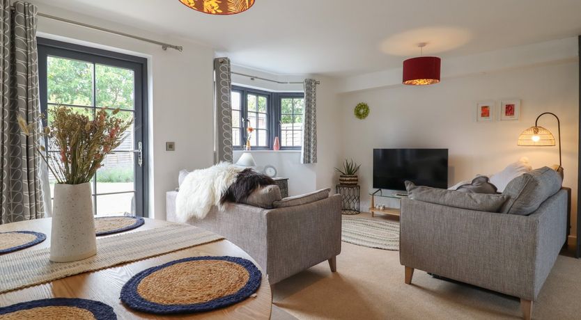 Photo of 9 Oaks Court