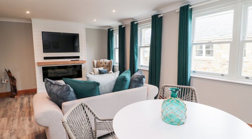 Photo of 2 Apple Tree