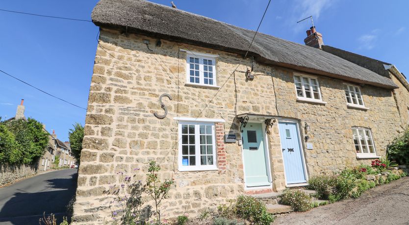 Photo of Dormouse Cottage