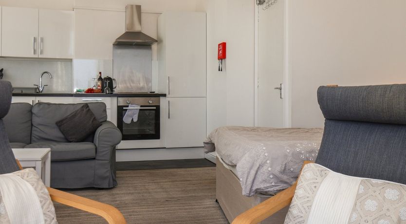 Photo of 2 Beach View @ Beaconsfield House