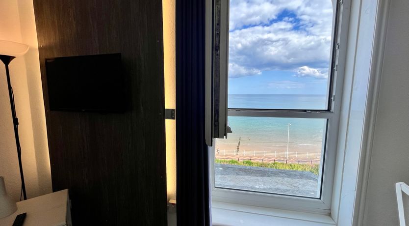 Photo of 8 Beach View @ Beaconsfield House