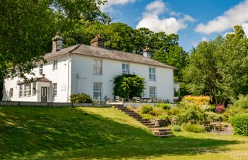 Fron Dderw Holiday Cottage