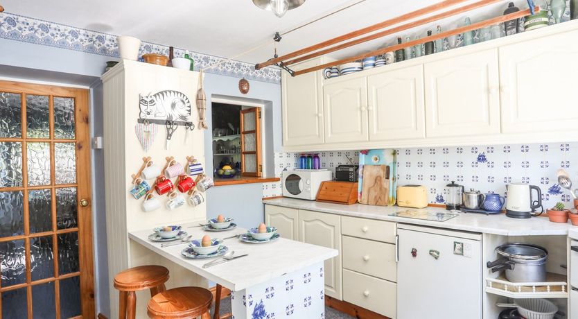 Photo of 6 Maen Y Wern