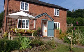 Photo of Lower Woodend Cottage