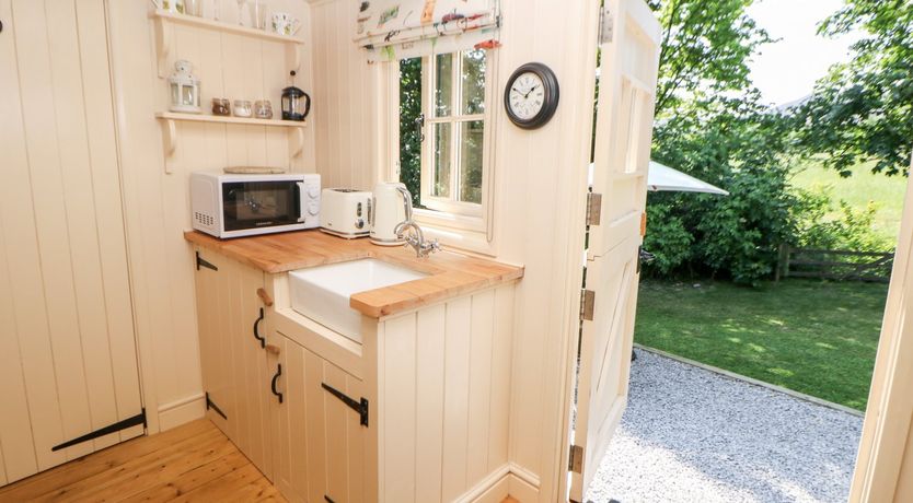 Photo of Shepherd's Hut