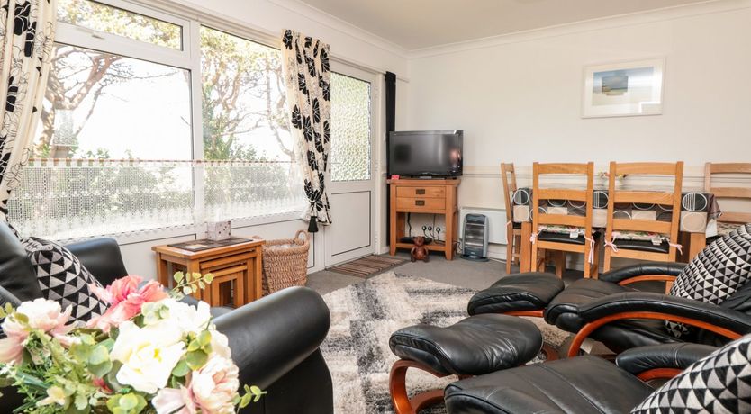 Photo of 235 Norton Park