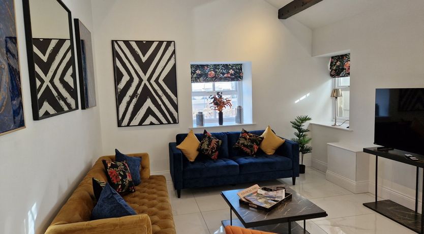 Photo of 7 Holly Barn